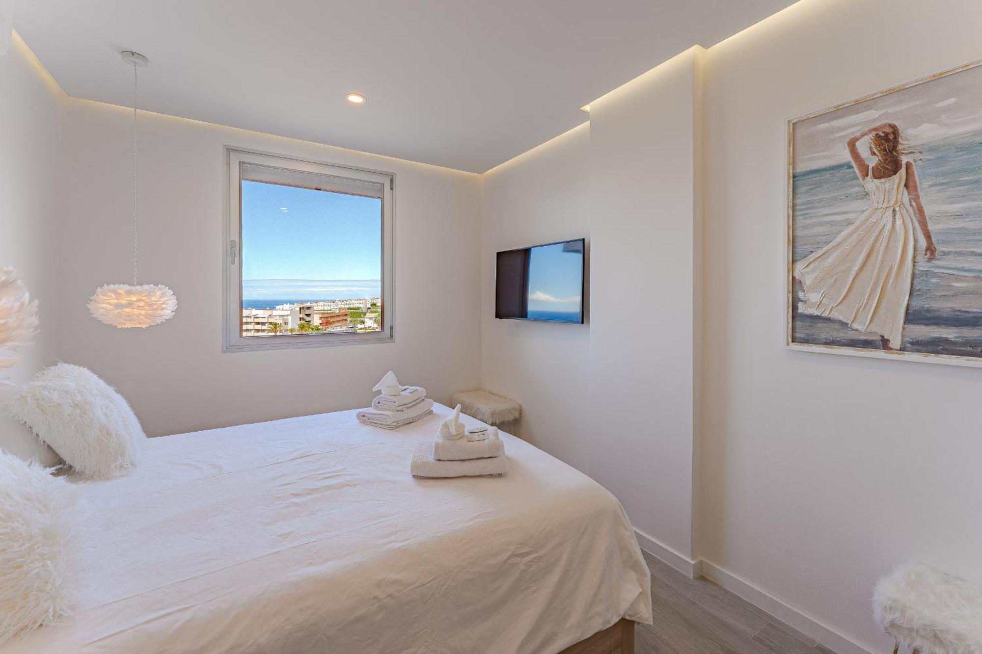 Ocean Garden Sunset & Sunrise - Heated Pool Daire Costa Adeje Oda fotoğraf